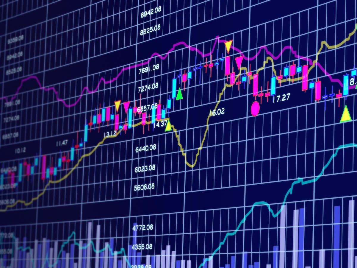 StocksEye - Real-time Stock Tracking Web Application